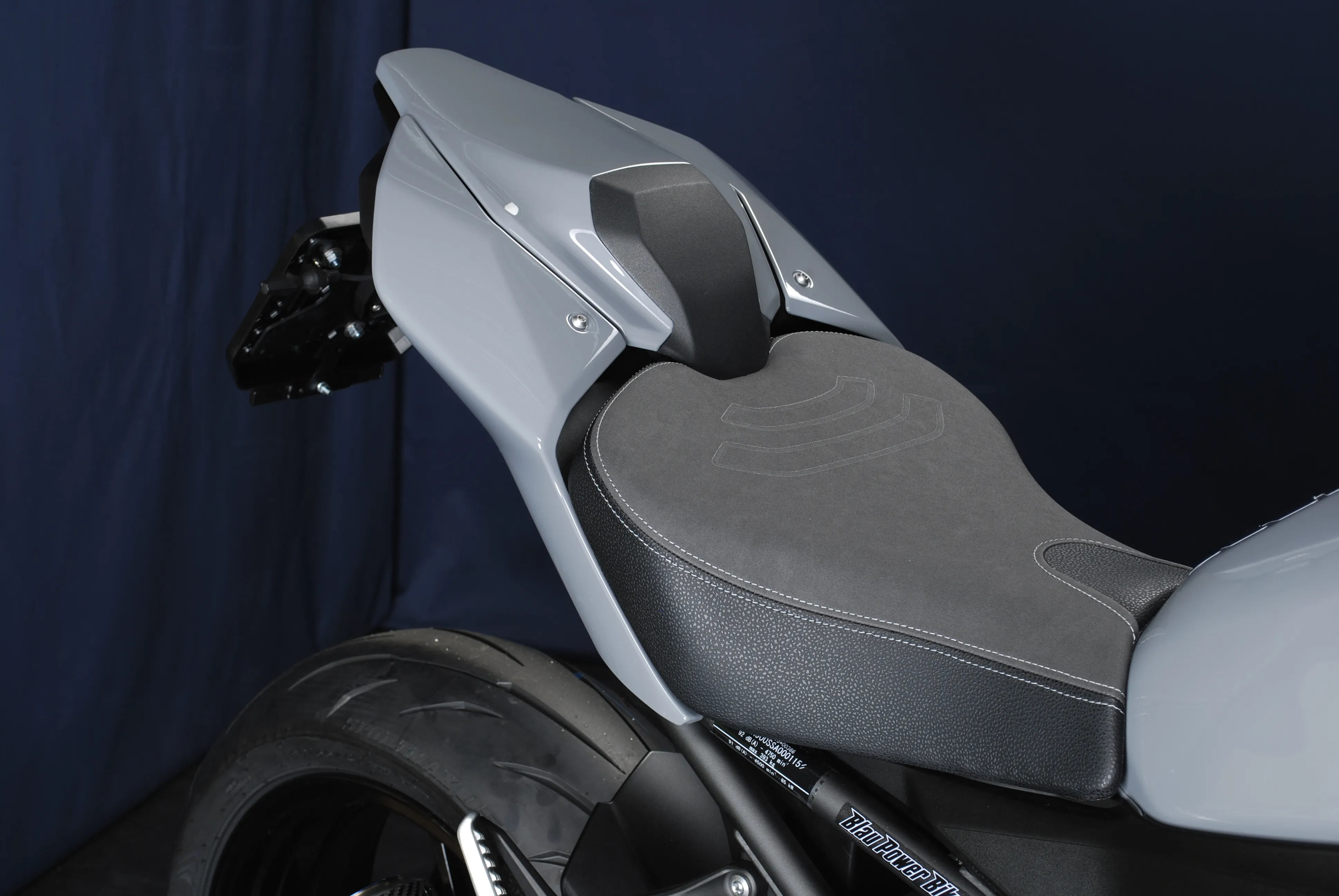 Z900 / MY25 Grau