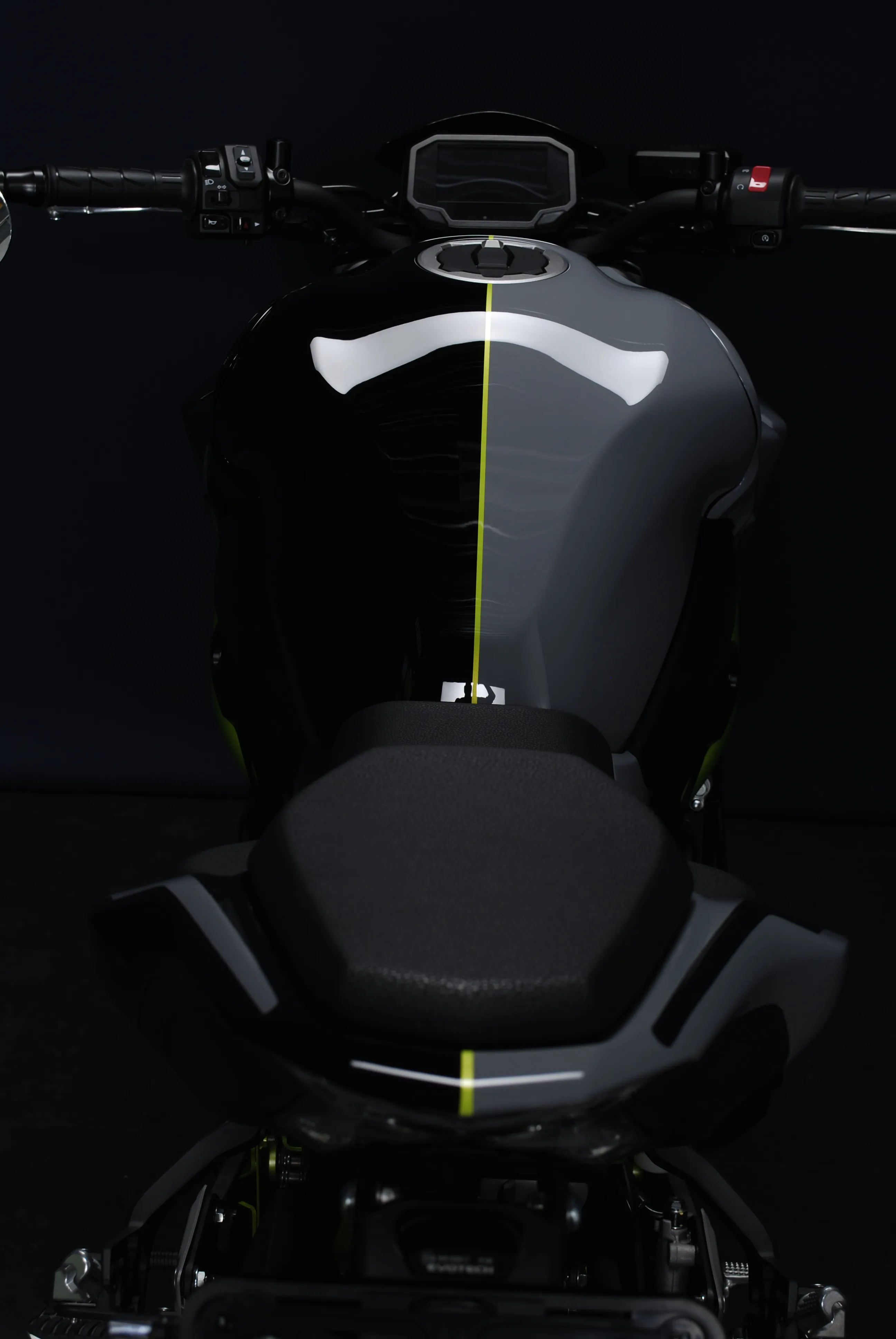Z900 / MY21 2-Face Schwarz-Grau