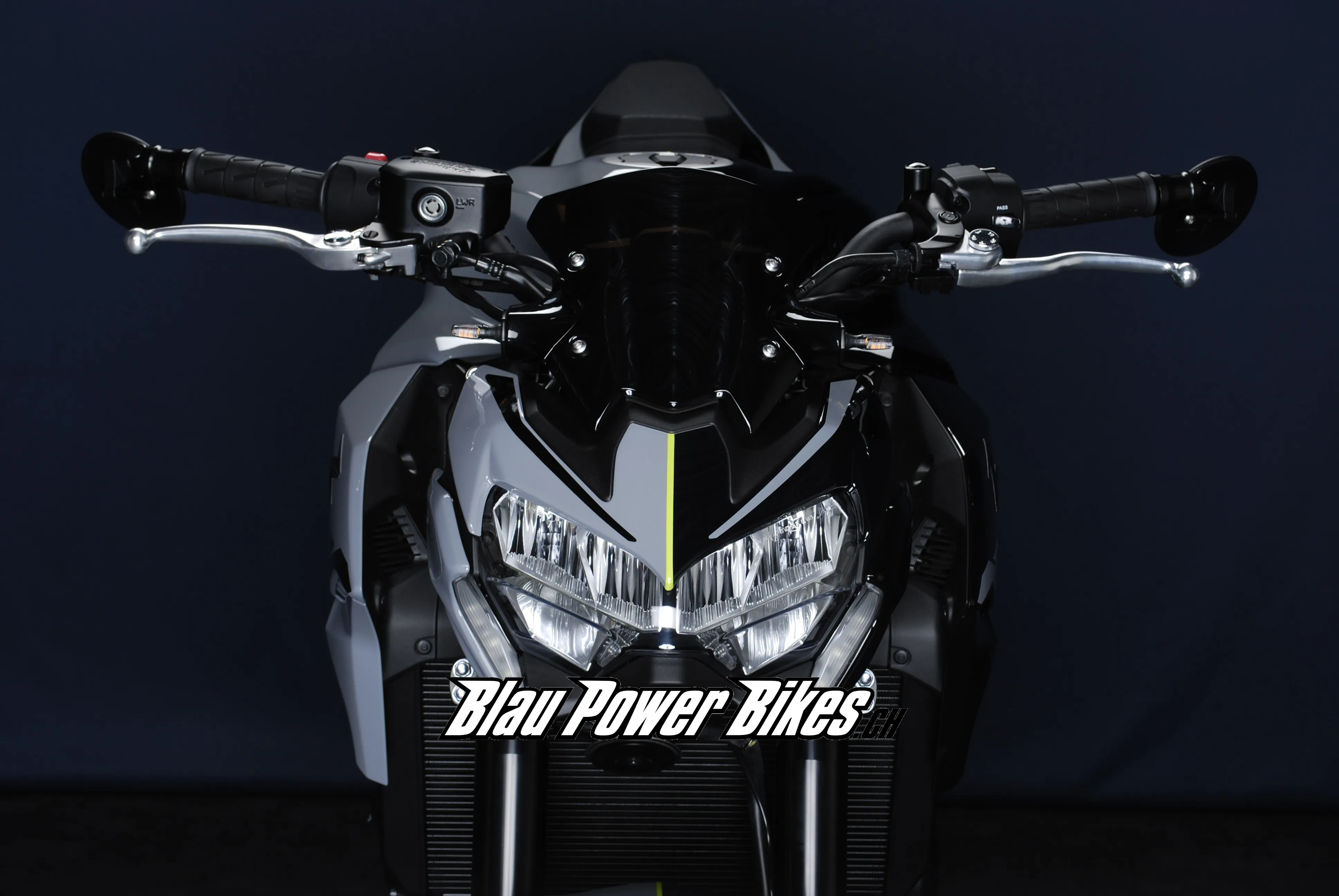 Z900 / MY21 2-Face Schwarz-Grau