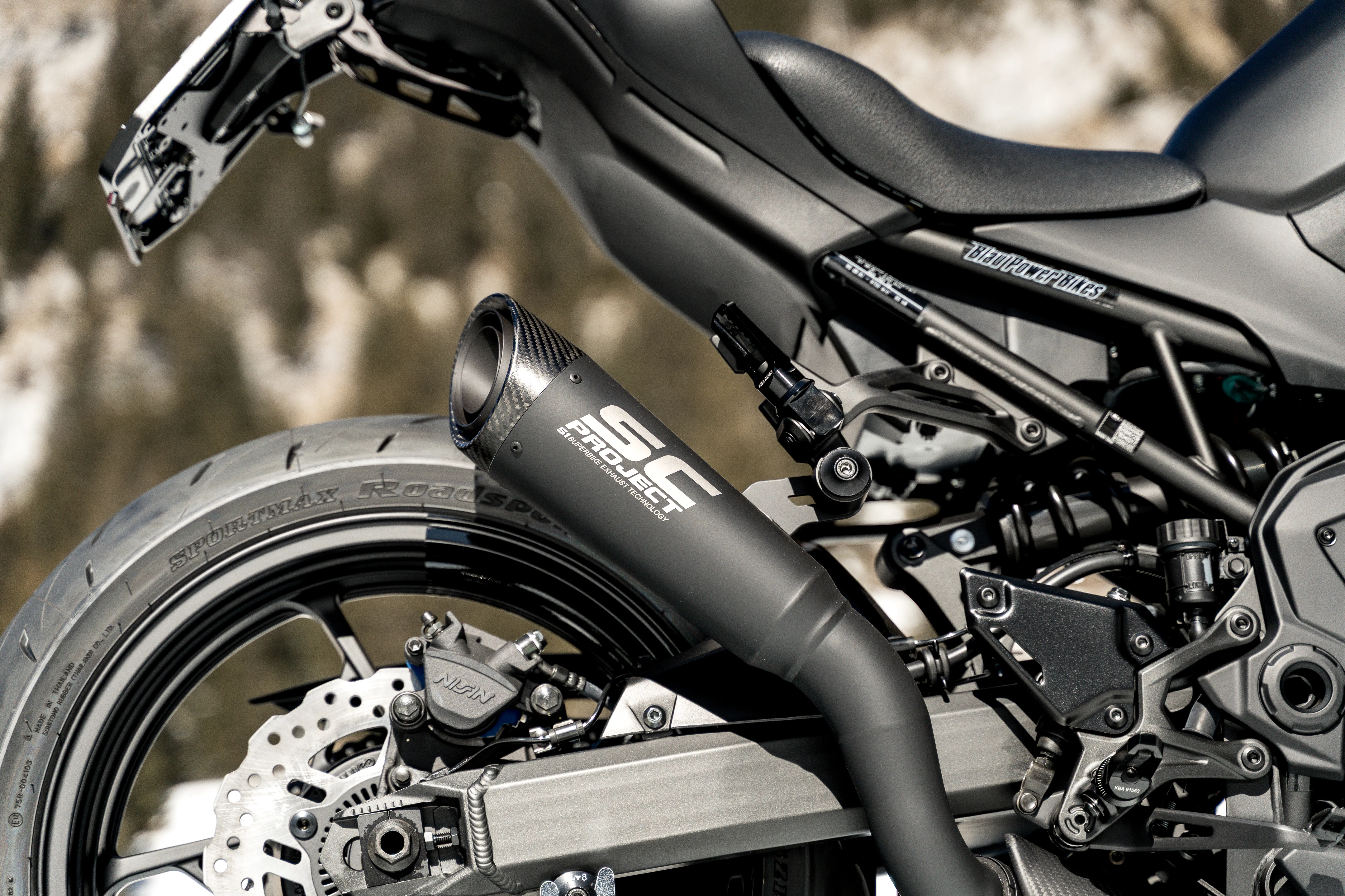 Z900 / MY23 2-Face Black-Edition