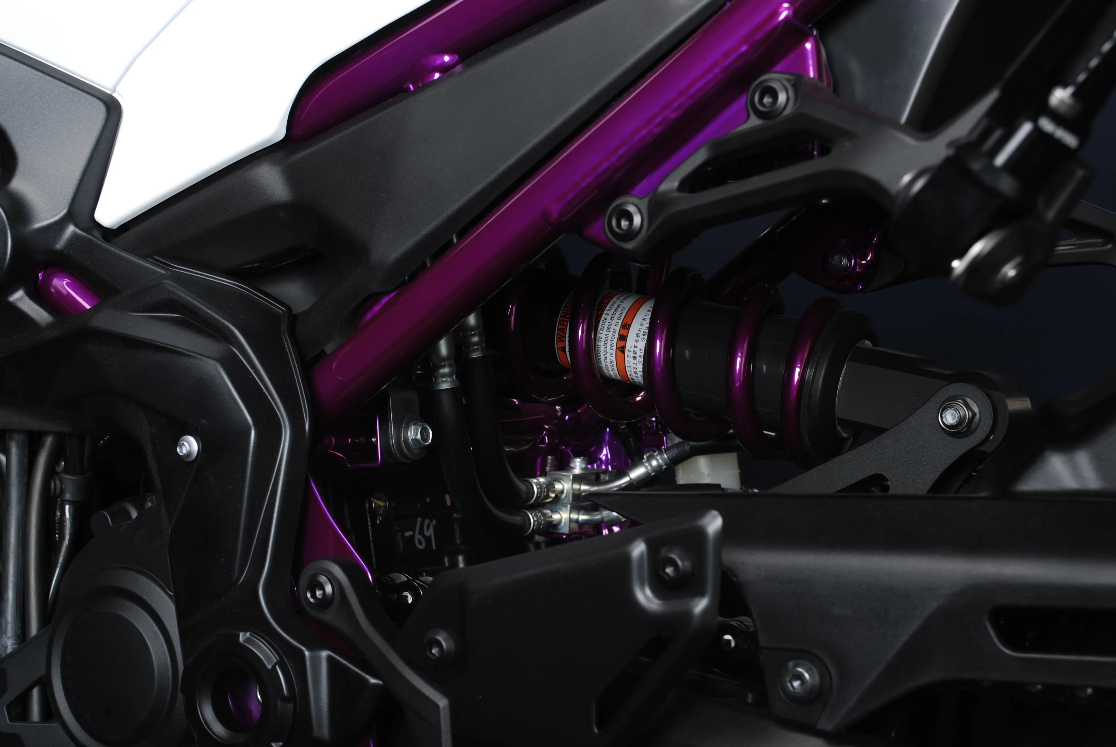 Z900 / Weiss-Candy Violett
