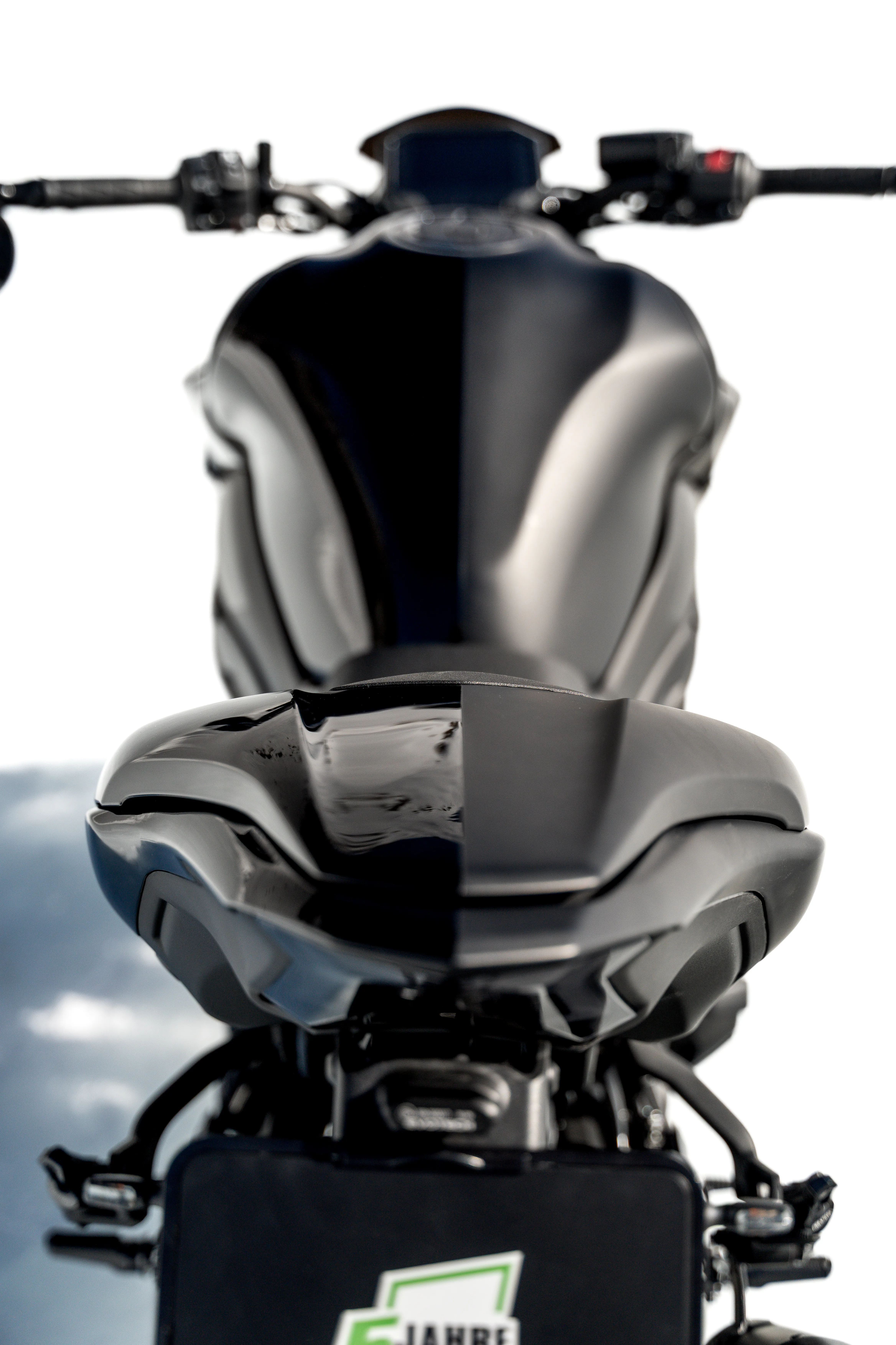 Z900 / MY23 2-Face Black-Edition