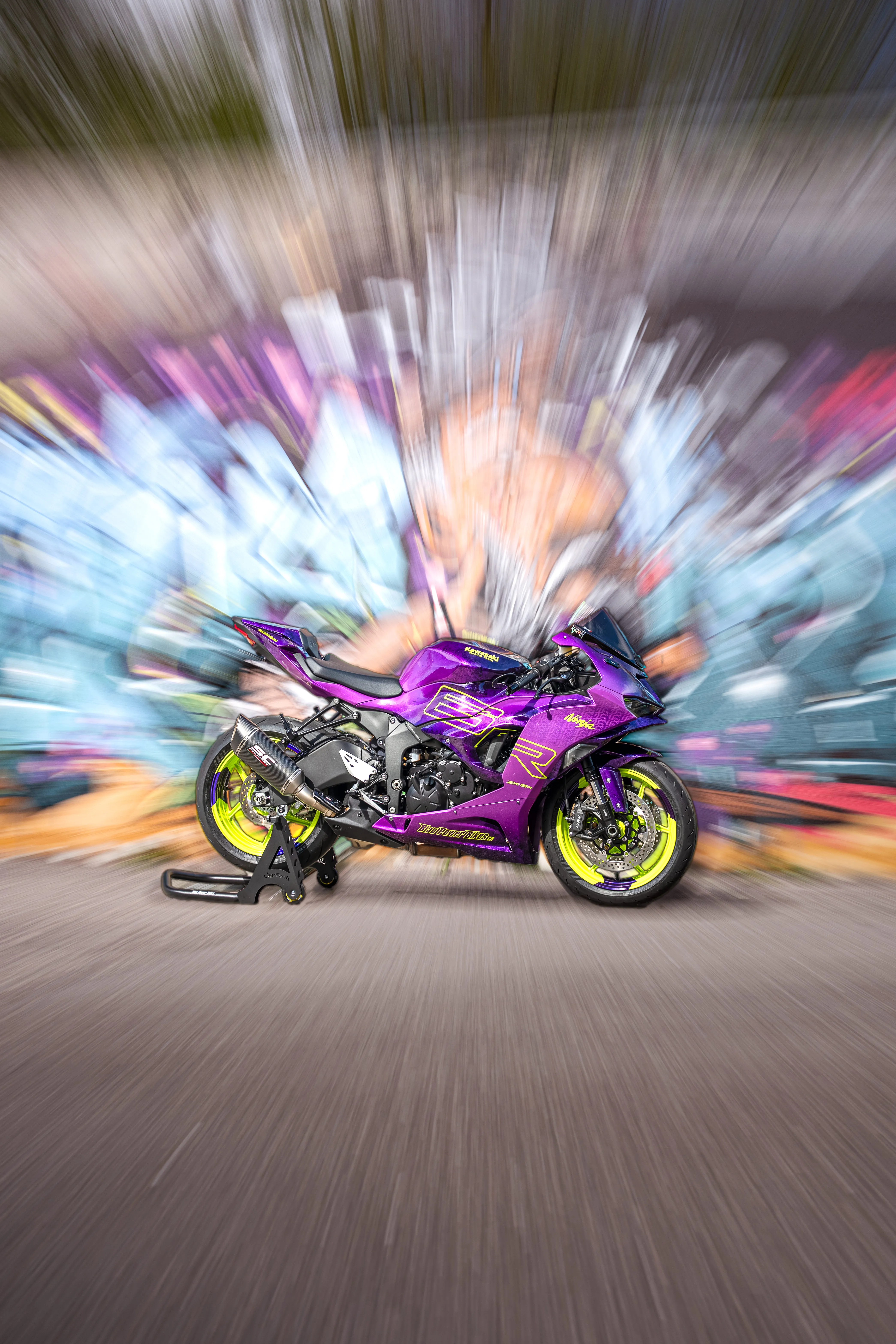 Ninja ZX-6R / Full Custom