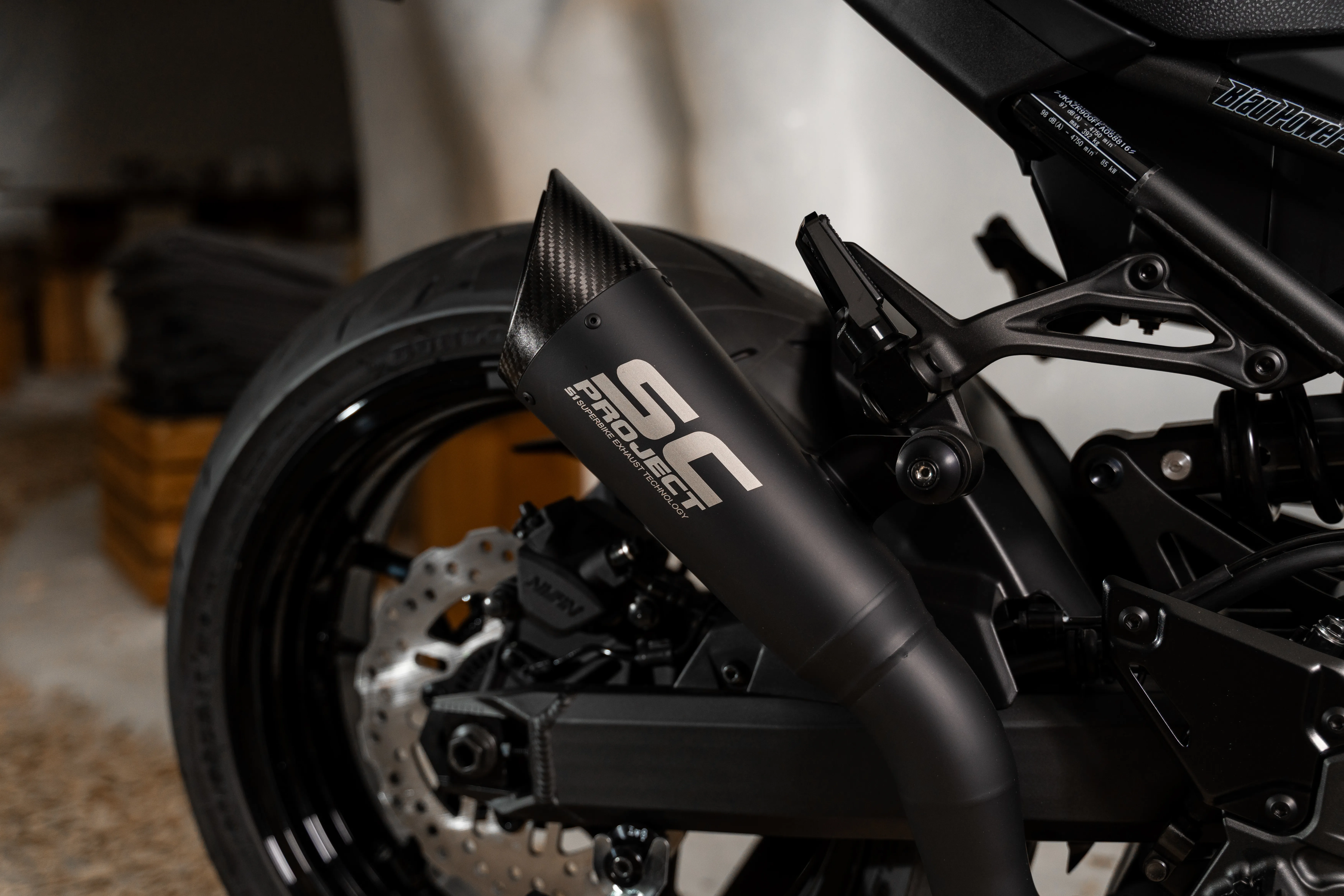Z900 / MY23 2-Face Black-Edition