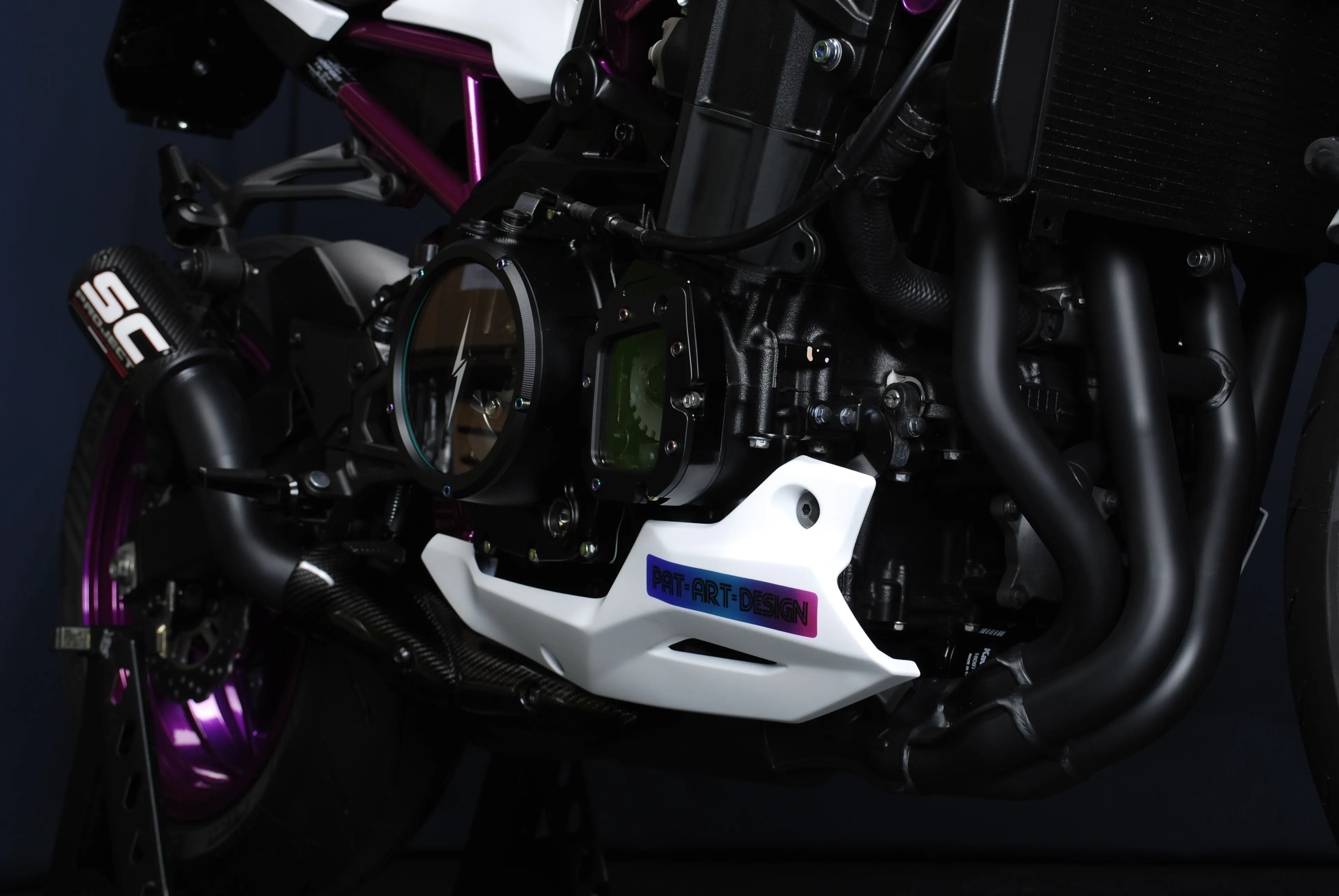Z900 / Weiss-Candy Violett