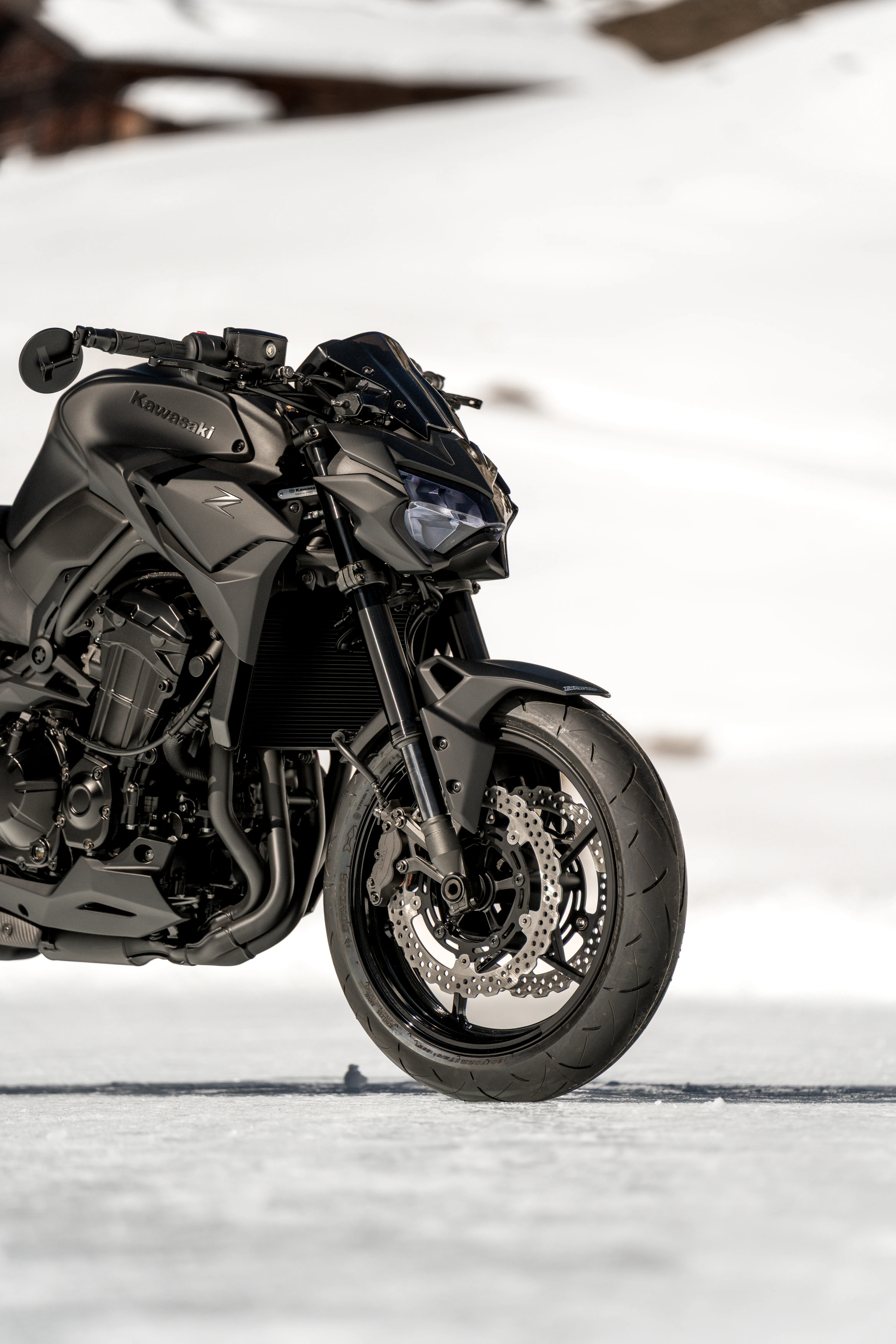 Z900 / MY23 2-Face Black-Edition