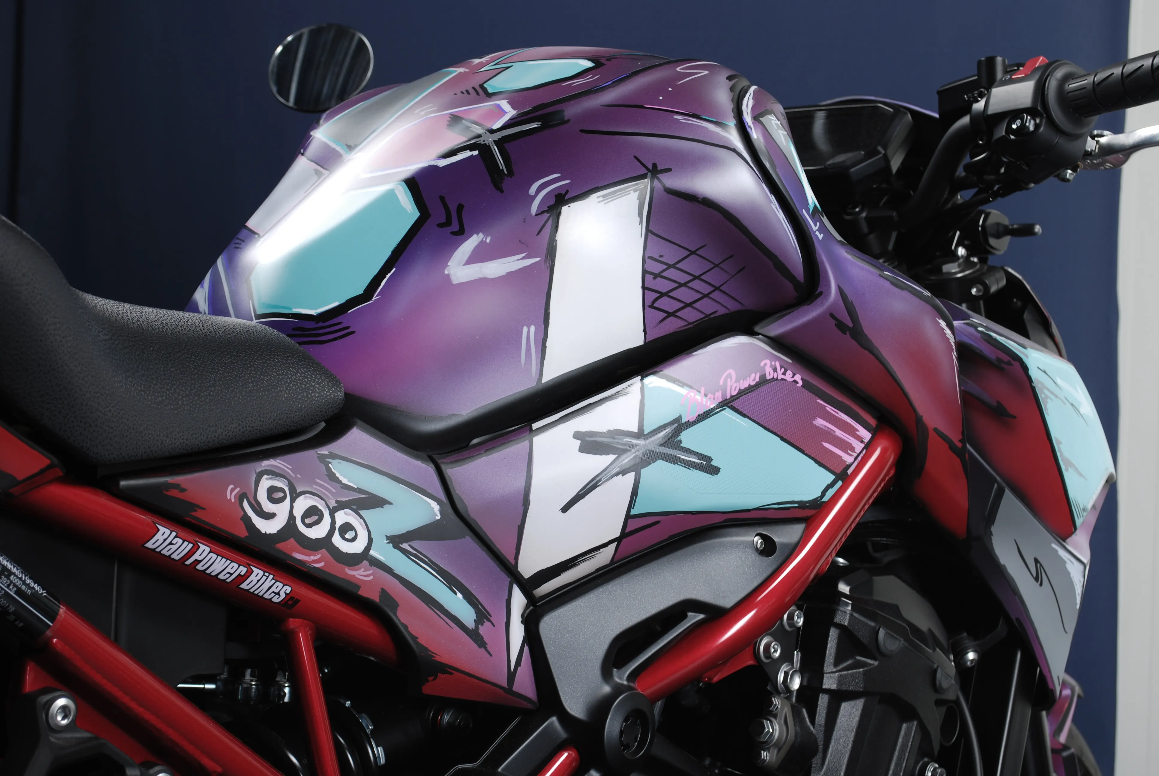 Z900 / MY23 Art Style Limited Ed.
