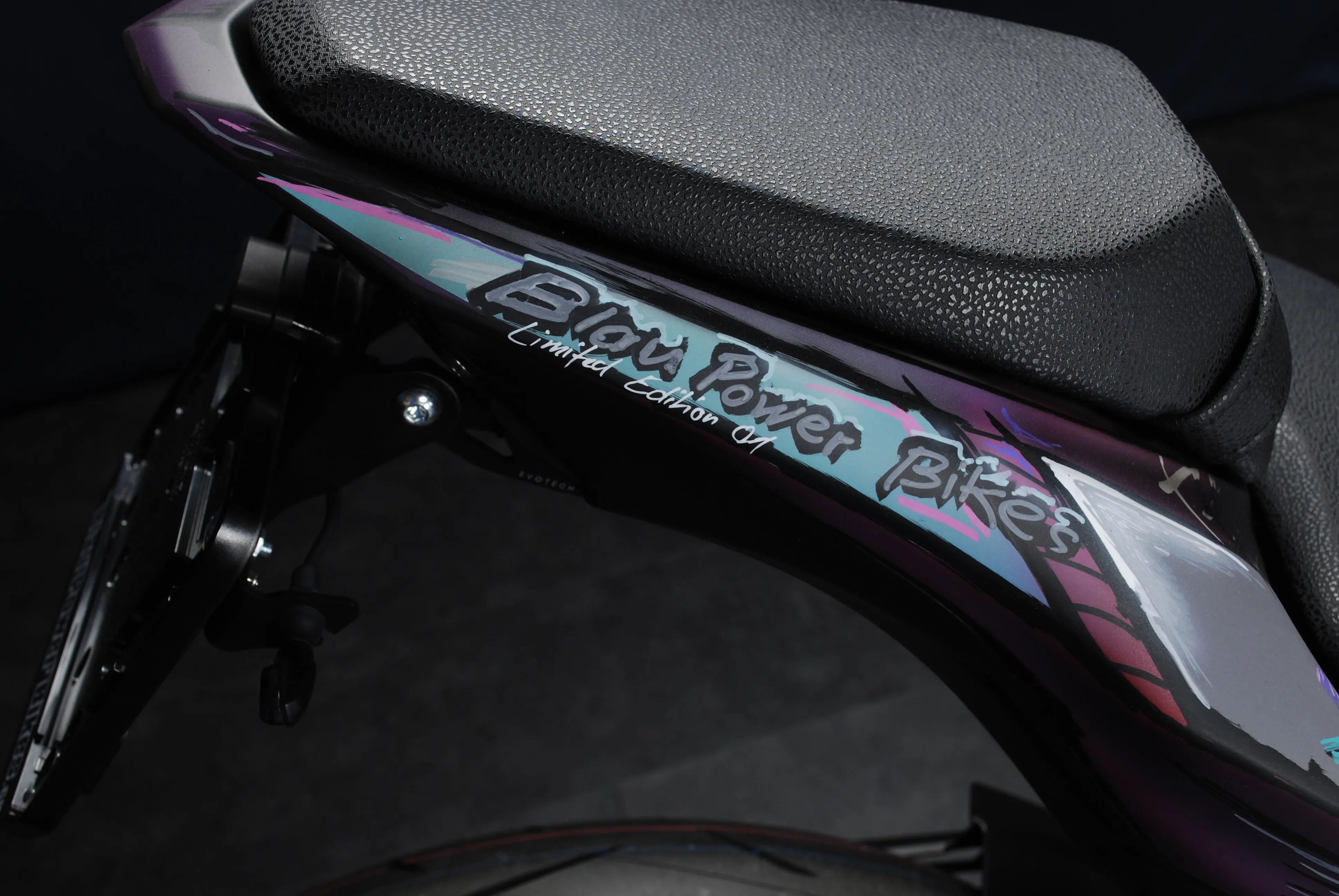 Z900 / MY23 Art Style Limited Ed.